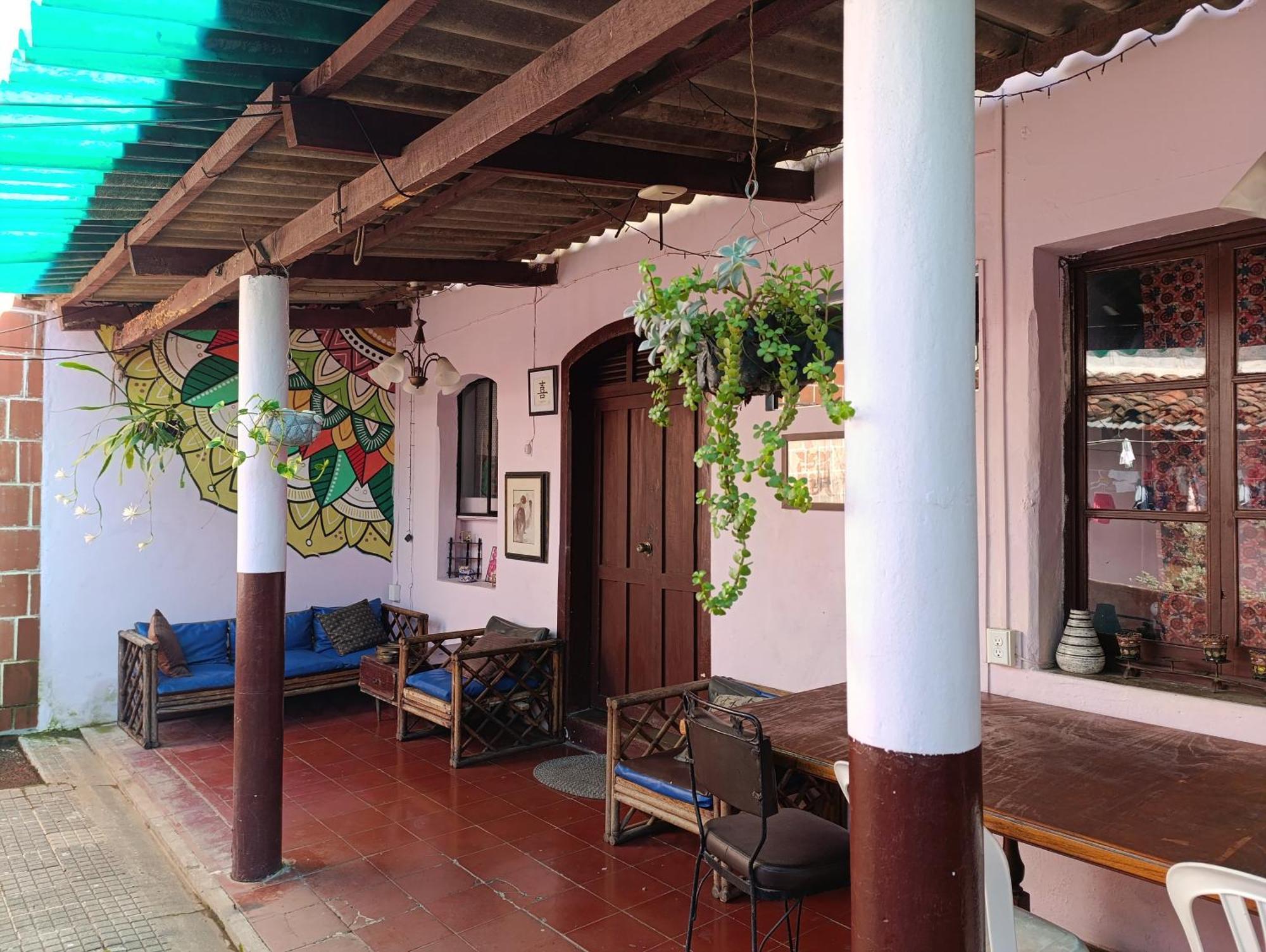 Casa Vieja Guest House Santa Ana Ngoại thất bức ảnh