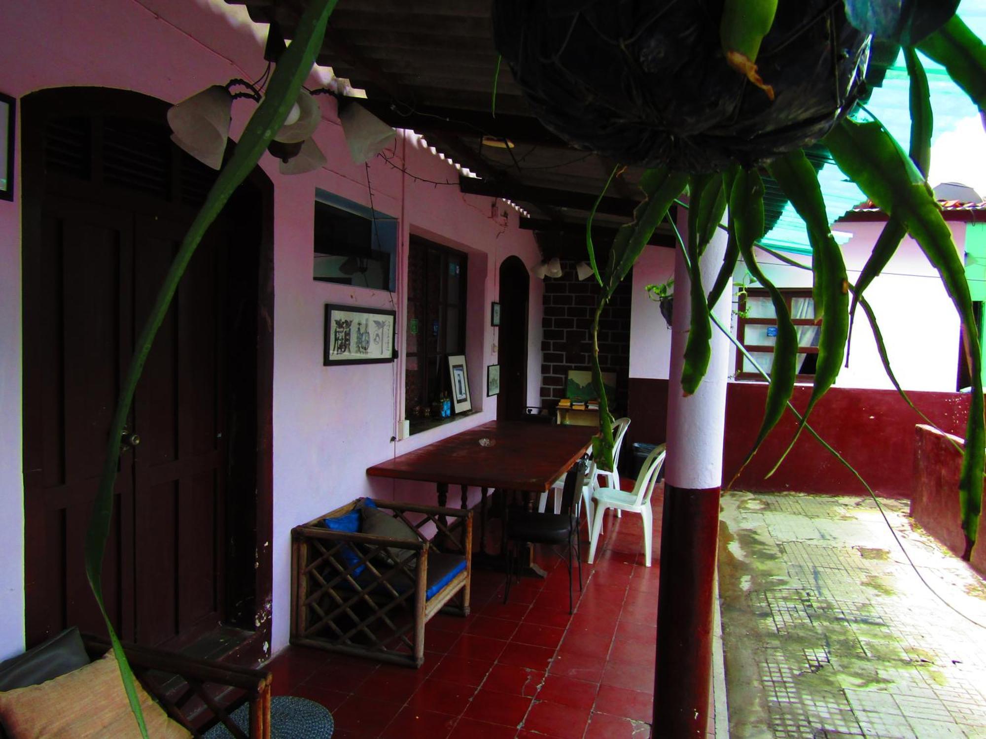 Casa Vieja Guest House Santa Ana Ngoại thất bức ảnh