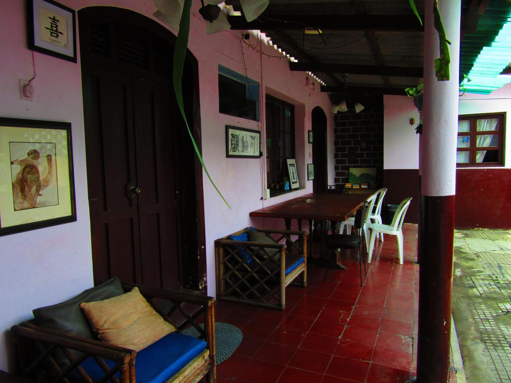 Casa Vieja Guest House Santa Ana Ngoại thất bức ảnh